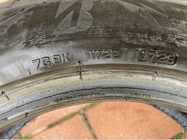 Pneumatici invernali Bridgestone 205/55/R16 - Foto 3