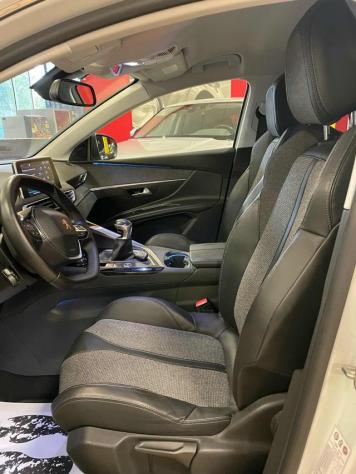 PEUGEOT 5008 BlueHDi 120 S&S Allure **7 POSTI** rif. 24139400 - Foto 5