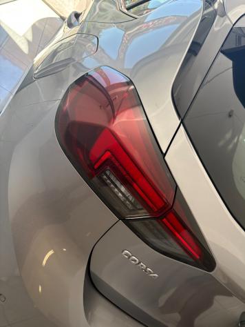 Opel Corsa 1.5 D 100 CV Elegance - Foto 8