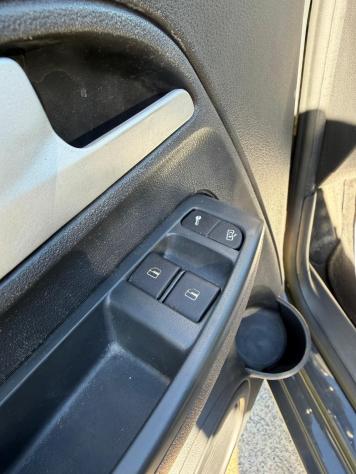 Volkswagen Fox 1.2 60CV TrendLine - Foto 6
