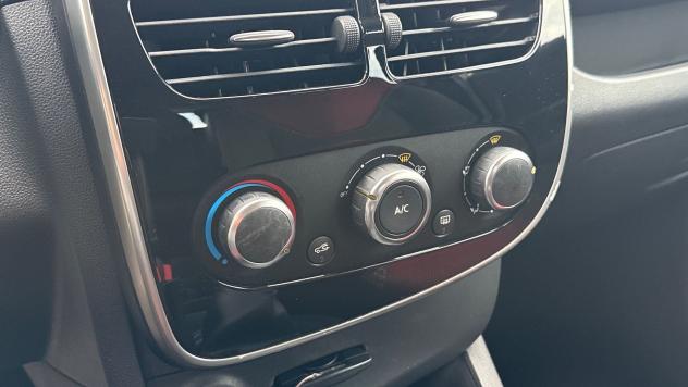 Renault Clio 5p 1.5 dci energy Duel 75cv - Foto 9