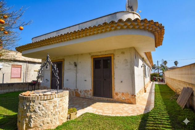 Villa in vendita in Contrada Zuccara s.n.c., Centro - Lungomare, Avola - Foto 2