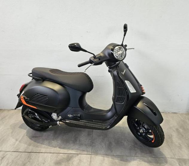 VESPA GTS 125 SUPER SPORT