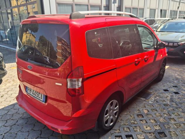 Ford Tourneo Courier 1.0 Ecoboost 100 cv Titanium - Foto 3