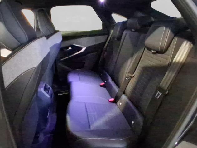 Peugeot 3008 Hybrid 136 e-DCS6 Allure - Foto 10