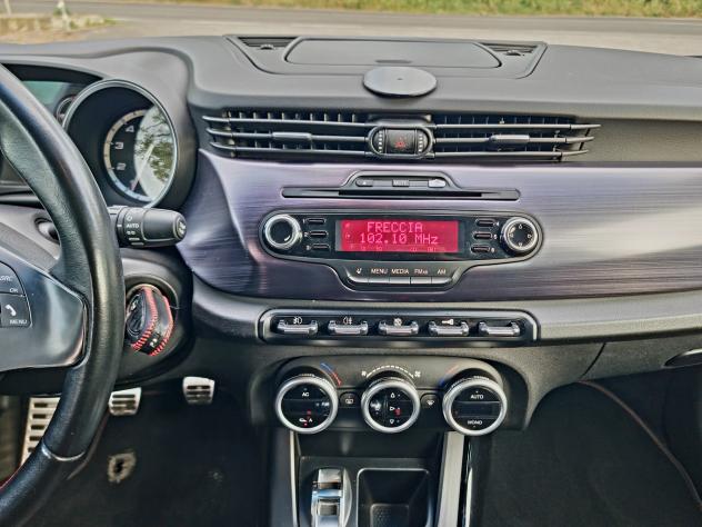 Alfa Romeo Giulietta 1.4 Turbo MultiAir Distinctive 2010-E5 Manuale - Foto 10