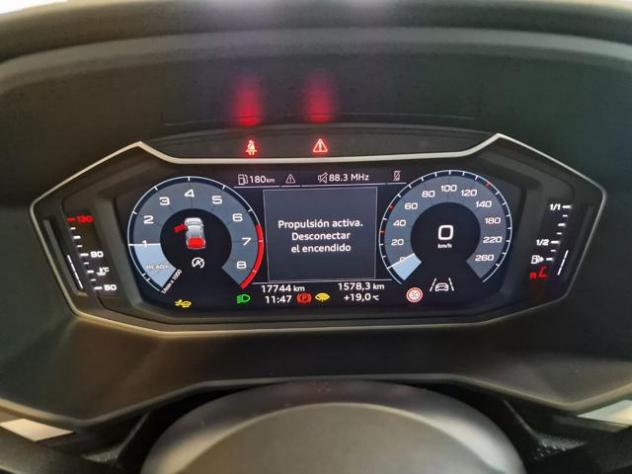 AUDI A1 SPB 30 TFSi S line "Telec/C.Play/LED rif. 23229364 - Foto 10