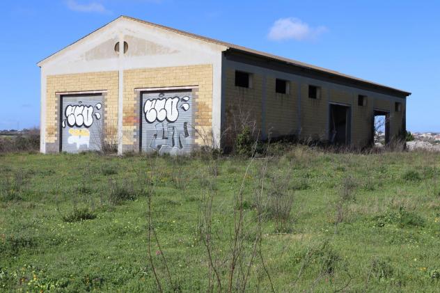 Commerciale Altro in vendita a Ragusa, Bruscé