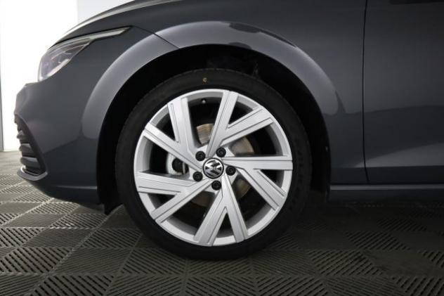 VOLKSWAGEN Golf Golf 1.0 eTSI EVO DSG Life rif. 24013191 - Foto 8