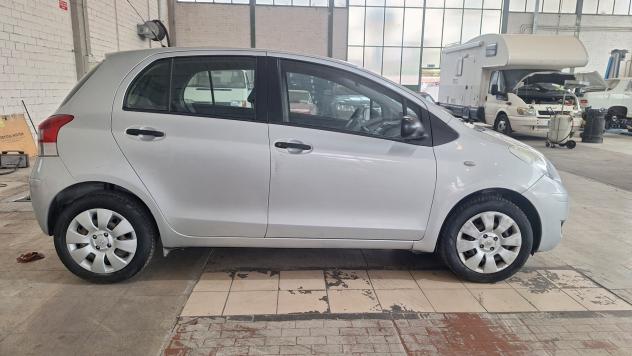 Toyota Yaris 1.0 5 porte Sol - Foto 5