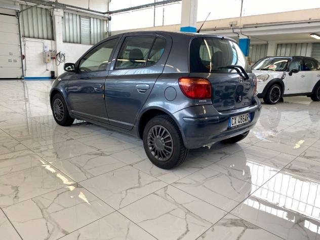 Toyota Yaris 1.0 GPL 2015 16V cat 5 porte Expo - Foto 5