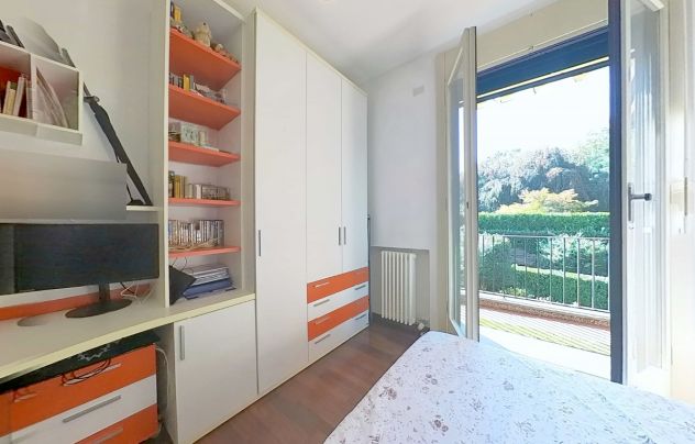 LESMO: Appartamento con 4 camere e Garage doppio - Foto 11