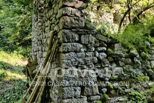 Rustico / Casale di 75 m² con 2 locali in vendita a Taleggio - Foto 2