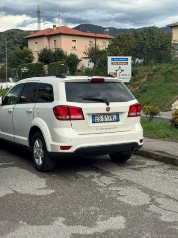 LOTTO UNICO - Autovettura Fiat Freemont targata ES517VL - Foto 3