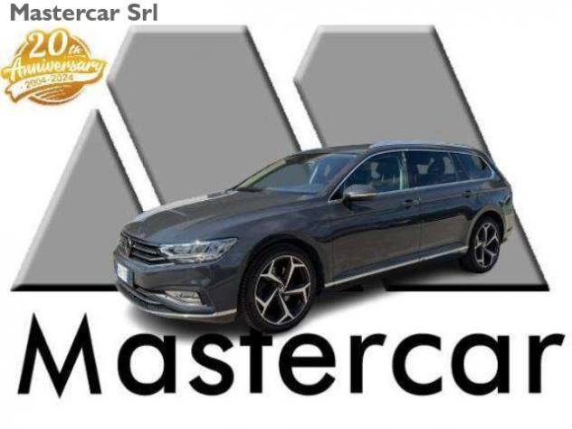 VOLKSWAGEN Passat Variant Passat Variant 2.0 tdi Executive 4motion 200cv dsg rif. 23934661