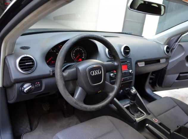 AUDI A3 SPB 1.6 Attraction ** rif. 23999559 - Foto 4