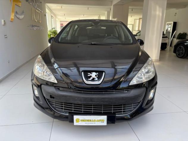 PEUGEOT 308 1.6 8V HDi 93CV 5p. Premium rif. 22487053 - Foto 4