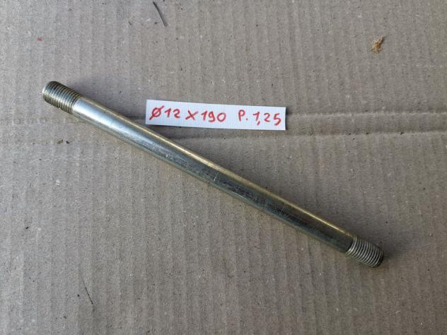 Perno asse ciclomotore epoca ø12 L190 P1,25