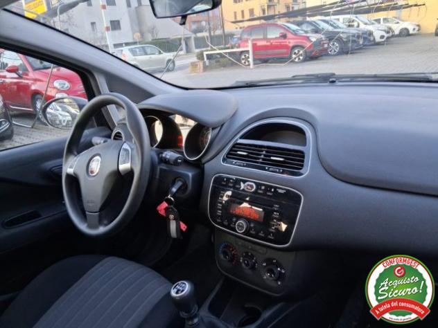 FIAT Punto 1.4 8V 5 porte Natural Power Street rif. 23784539 - Foto 9