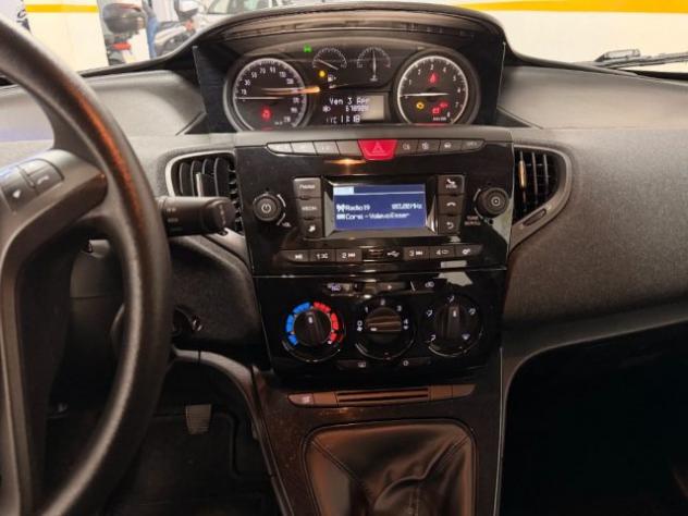 LANCIA Ypsilon 1.2 69 CV 5 porte S&S Elefantino Blu rif. 23718908 - Foto 8