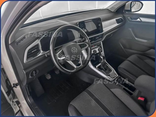 Volkswagen T-Roc 1.0 tsi Life 110cv - Foto 9