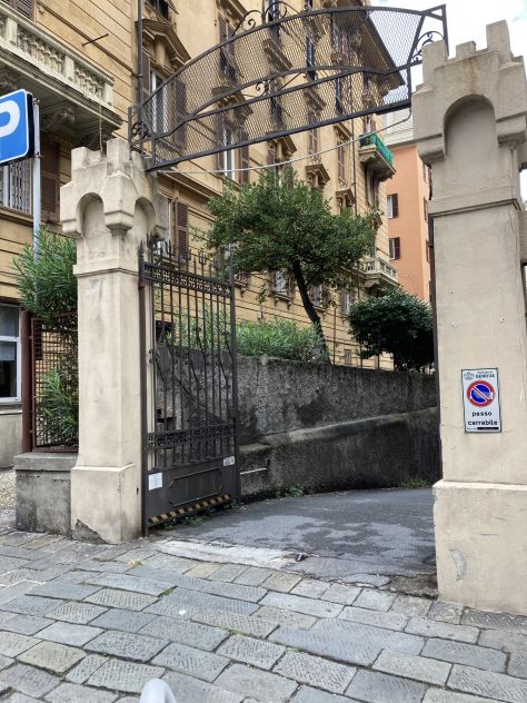 GENOVA CENTRO. (Via Macaggi/Via Cesarea). POSTO MOTO). - Foto 6