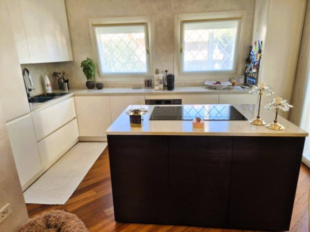 Villa di 268 m² con più di 5 locali e box auto doppio in vendita a Mirano - Foto 6
