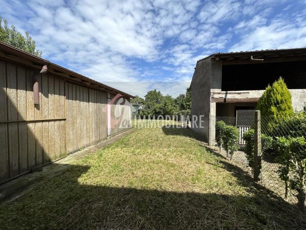 Versatilità e spazio nel cuore del paese - Foto 6