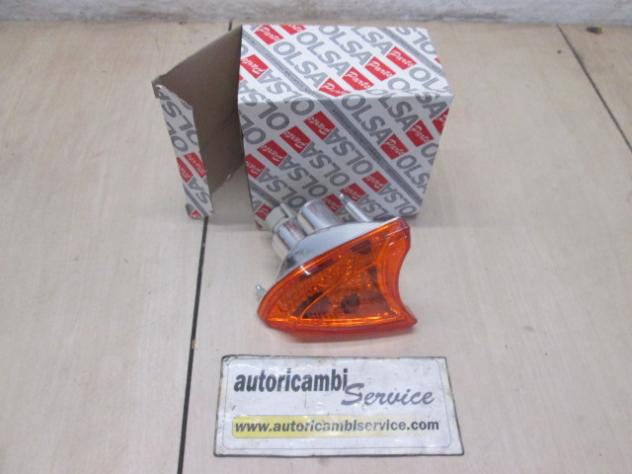42555042 FRECCIA INDICATORE DI DIREZIONE ANTERIORE SINISTRO IVECO STRALIS RICAMBIO NUOVO ARANCIONE