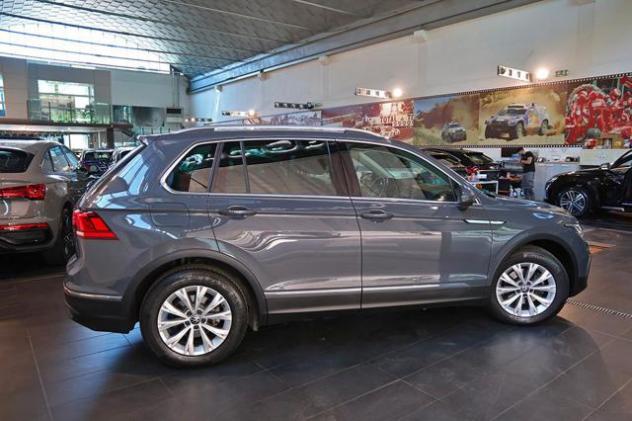 VOLKSWAGEN Tiguan 2.0 TDI SCR Life rif. 23666680 - Foto 10