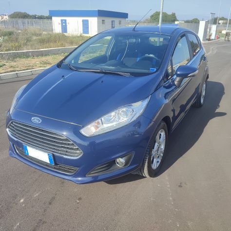 FORD FIESTA 1.4 titanium benzina+gpl+tagliandata+gomme nuove+block shaft