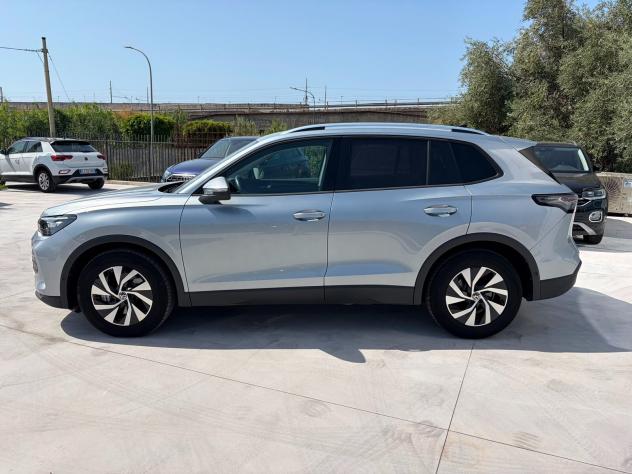 Volkswagen Tiguan 2.0 TDI 150 CV DSG Edition Plus - Foto 4