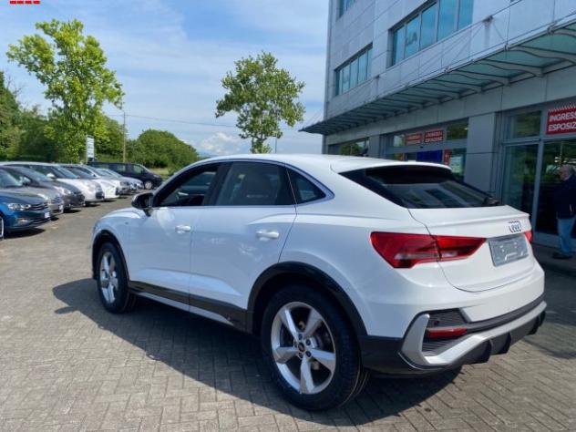 AUDI Q3 SPB 35 TFSI S line edition S TRONIC rif. 23926889 - Foto 2