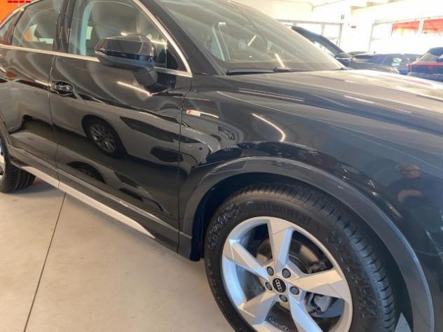 AUDI Q3 SPB 35 TDI S tronic S line edition rif. 24182416 - Foto 5