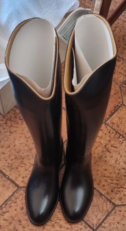 Stivali per donna alti - Foto 2
