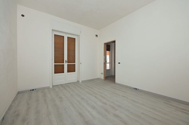 APPARTAMENTO CON TERRAZZINO