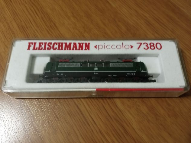 TRENINI SCALA N FLEISCHMANN ACCESSORI BINARI CASE PIANTE ETC