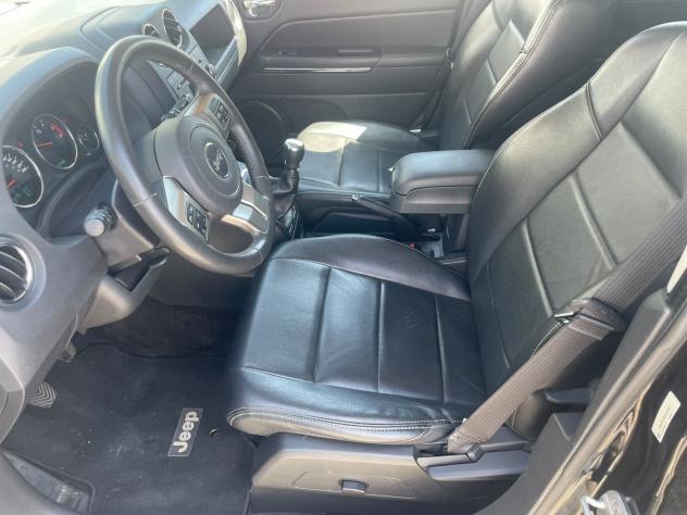 Jeep Compass 2.2 CRD Limited 4WD - Foto 8