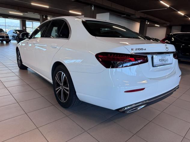 Mercedes-Benz Classe E E200d Auto Business Sport - Foto 4
