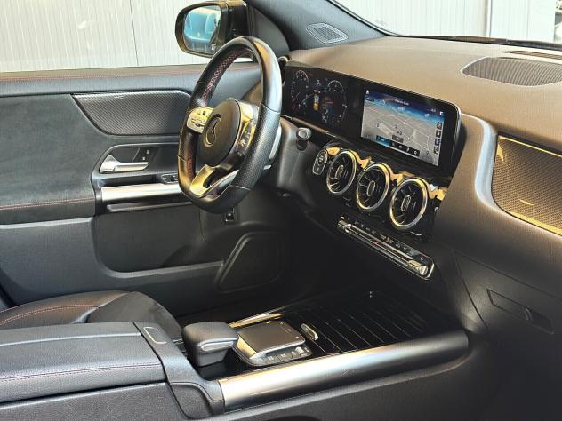 Mercedes-benz GLA 200 d Automatic Premium - Foto 9
