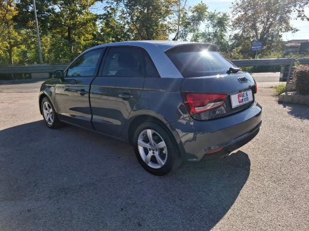 AUDI A1 SPB 1.4 TDI 90CV S-LINE - Foto 7