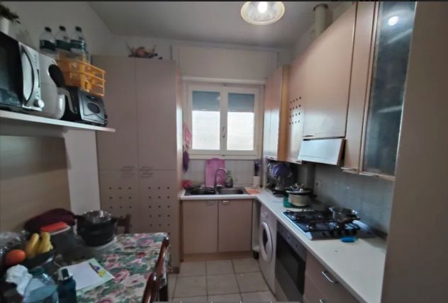 ASTA OCCASIONE :Lissone (MB), via Ticino, trilocale con cantina - Foto 2