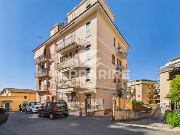 Via Gregorio XIII Luminoso Trilocale Ristrutturato € 298.000