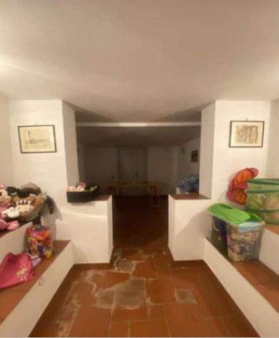 Immobile in asta di 150 m², box auto in vendita a Velletri - Foto 11
