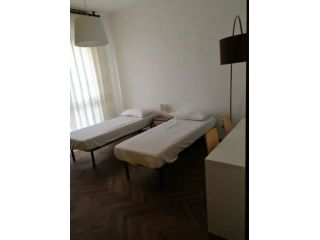 AFFITTASI POSTO LETTO IN DOPPIA ZONA MURRI PER STUDENTESSE