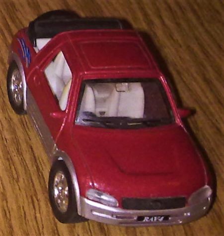 TOYOTA RAV4 KINSMART : scala 1/43; ottimo, perfetto, NUOVO.