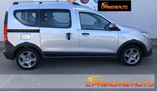 DACIA Dokker Stepway 1.6 8V 102CV GPL rif. 21774970 - Foto 10