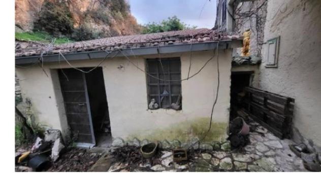 Immobile in asta di 102 m² in vendita a Calvi dell'Umbria - Foto 2