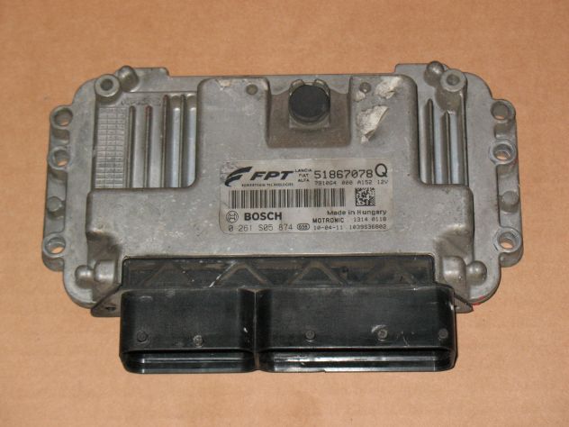 0261S05874 ECU CENTRALINA LANCIA DELTA ME7.9.10 0261S05874 51867078Q 51867078