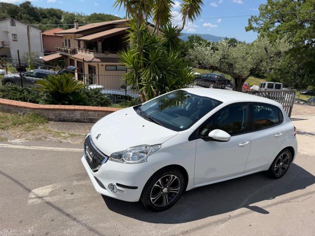 Peugeot 208 1.4 HDi 68 CV 5 porte Active - Foto 8